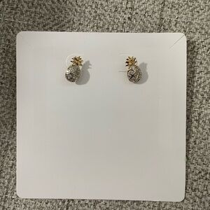 1/10 CTTW Diamond Stud Earrings with 14k Yellow Gold